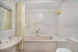 Bathroom- click for photo gallery